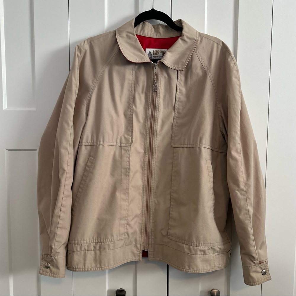 Men’s London‎ Fog Beige Lightweight Jacket with Red Lining 44 Regular